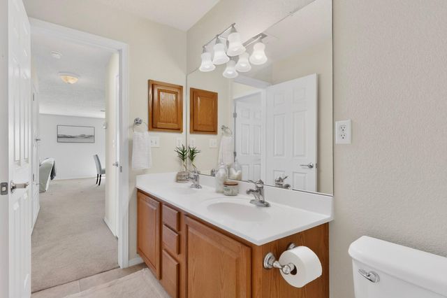 1000 Carnival Avenue NW, Los Lunas, NM 87031