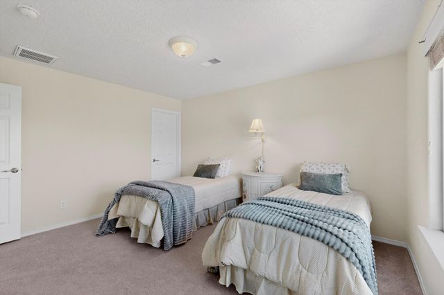 1000 Carnival Avenue NW, Los Lunas, NM 87031