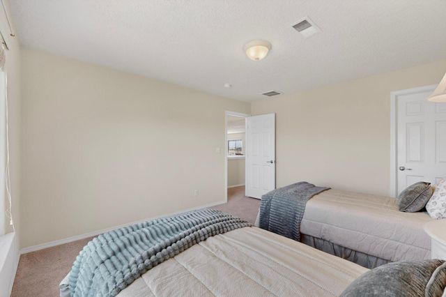 1000 Carnival Avenue NW, Los Lunas, NM 87031