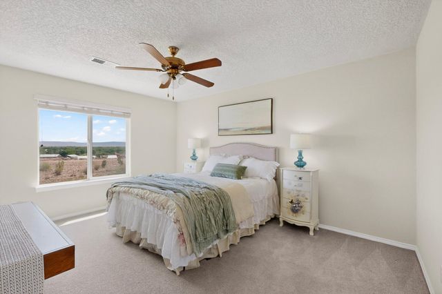 1000 Carnival Avenue NW, Los Lunas, NM 87031