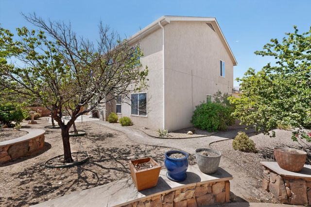 1000 Carnival Avenue NW, Los Lunas, NM 87031