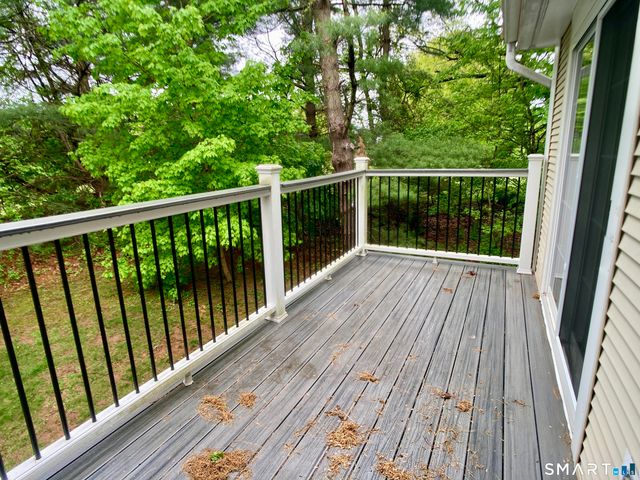 102 Country Club Court 102, Rocky Hill, CT 06067