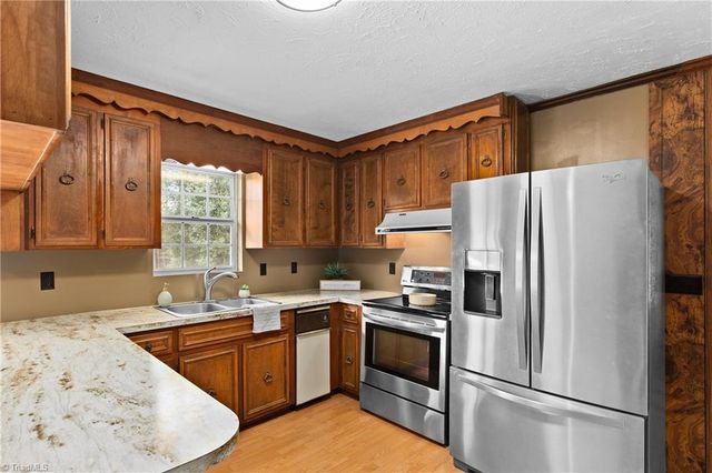 435 Seven Island Road, Danbury, NC 27016