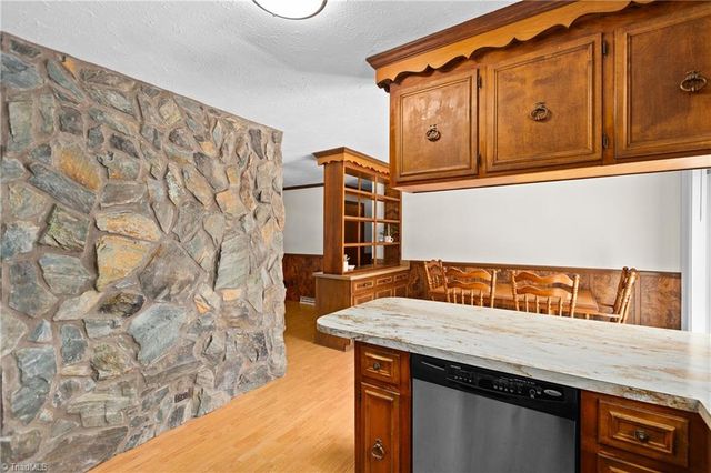 435 Seven Island Road, Danbury, NC 27016