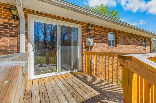 435 Seven Island Road, Danbury, NC 27016