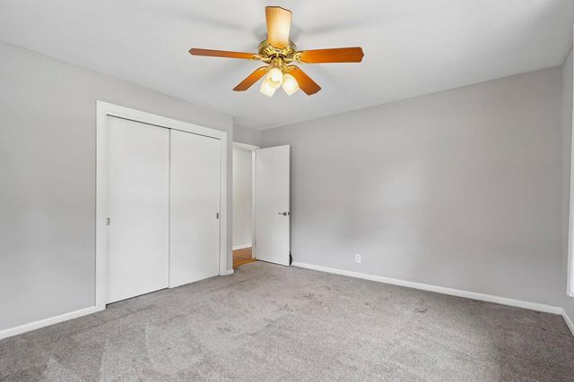 136 S Maple STREET, Oconomowoc, WI 53066