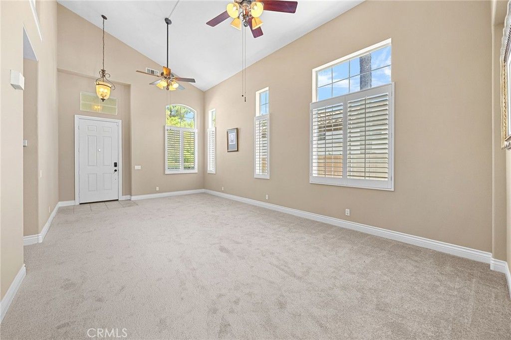 30975 Brassie Ln, Temecula, CA 92591 — photo 4