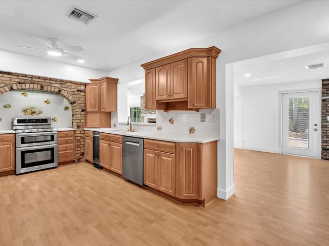 4400 Buchanan Street, Hollywood, FL 33021