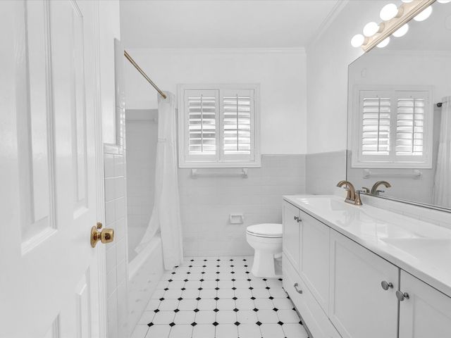 4400 Buchanan Street, Hollywood, FL 33021