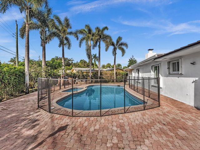 4400 Buchanan Street, Hollywood, FL 33021