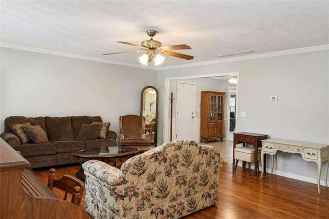 40 Lake Charles Crossing, Covington, GA 30016