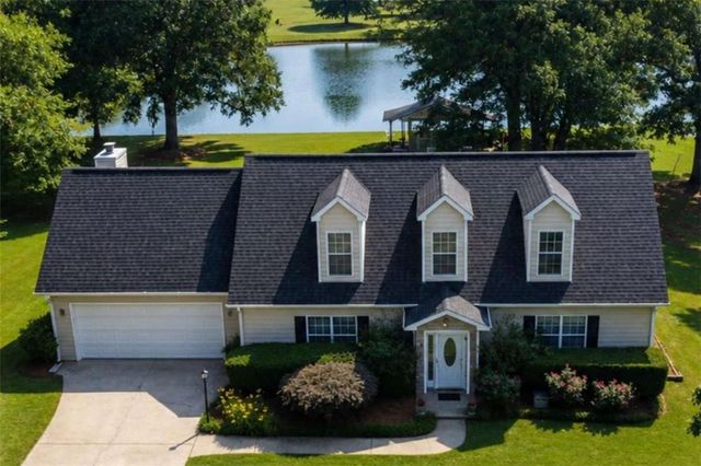 40 Lake Charles Crossing, Covington, GA 30016
