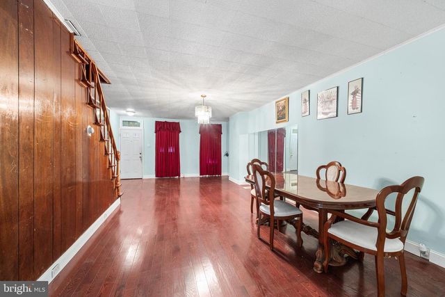 1821 E SERGEANT ST, Philadelphia, PA 19133