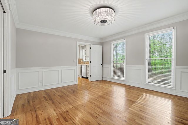 205 Marsh Glen Point, Atlanta, GA 30328