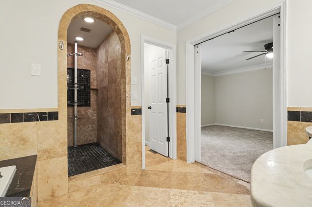 205 Marsh Glen Point, Atlanta, GA 30328