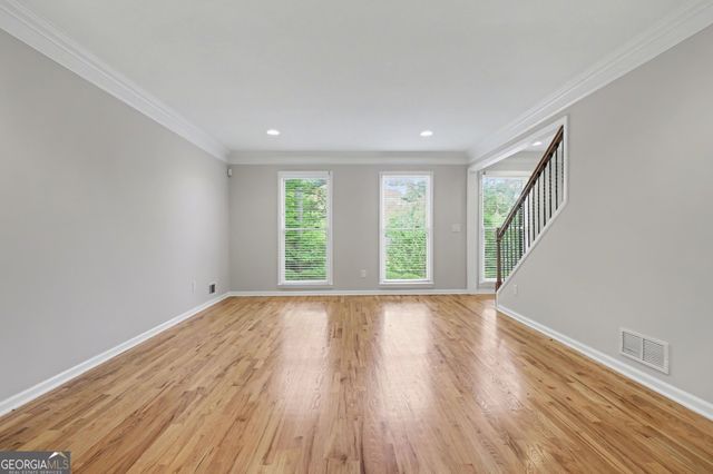 205 Marsh Glen Point, Atlanta, GA 30328