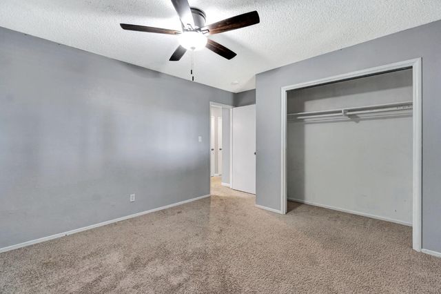 4887 E Pico Avenue, Fresno, CA 93726