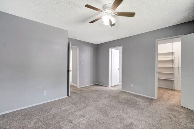 4887 E Pico Avenue, Fresno, CA 93726