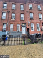 2009 E ALLEGHENY AVE, Philadelphia, PA 19134