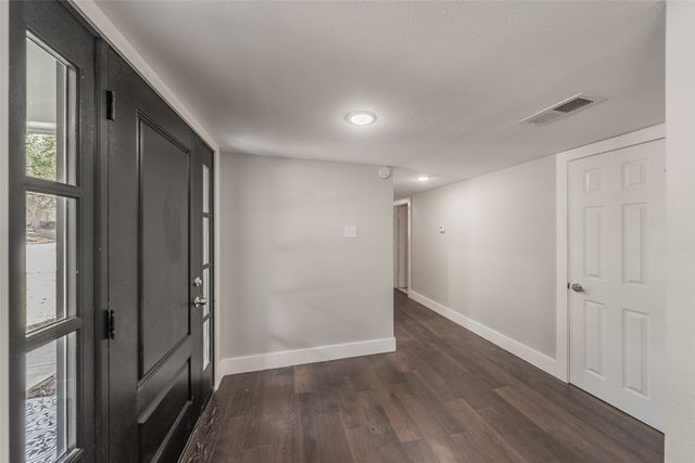 110 Bluebonnet Drive, Highland Village, TX 75077