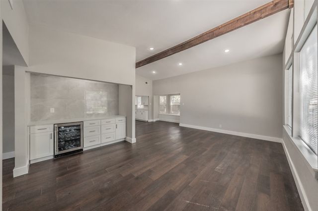 110 Bluebonnet Drive, Highland Village, TX 75077