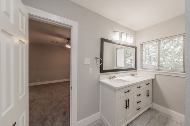 110 Bluebonnet Drive, Highland Village, TX 75077