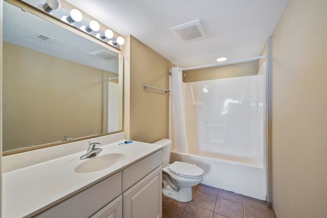 1707 Perrin Dr Apt 701, North Myrtle Beach, SC 29582