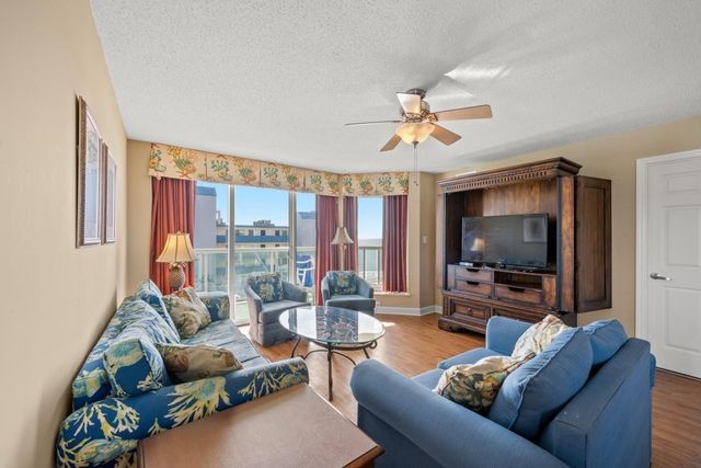 1707 Perrin Dr Apt 701, North Myrtle Beach, SC 29582