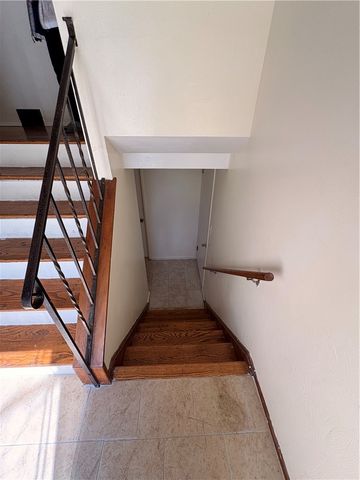 50 Dundalk Dr, Penn Hills, PA 15235