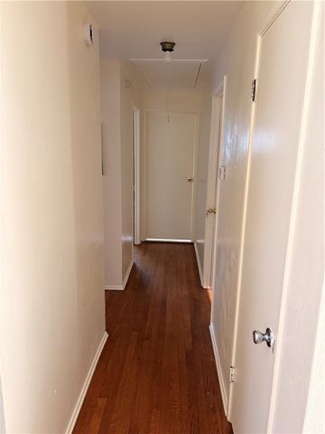 50 Dundalk Dr, Penn Hills, PA 15235