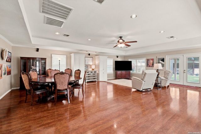 202 MESA ALTA ST, San Antonio, TX 78232