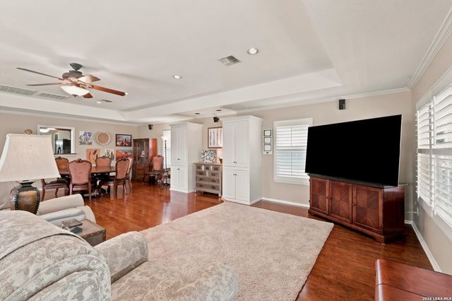 202 MESA ALTA ST, San Antonio, TX 78232