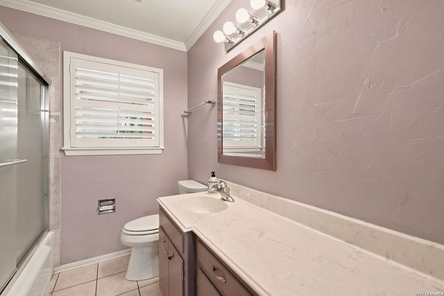 202 MESA ALTA ST, San Antonio, TX 78232