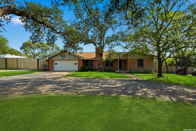 202 MESA ALTA ST, San Antonio, TX 78232