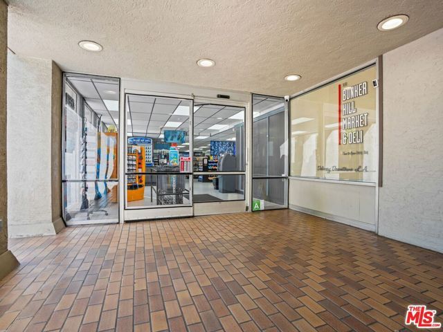 800 W 1st Street 905, Los Angeles, CA 90012