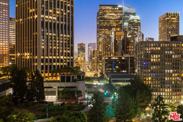 800 W 1st Street 905, Los Angeles, CA 90012
