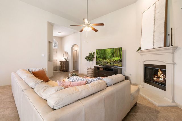 25315 Saddlebrook Ranch Drive, Tomball, TX 77375