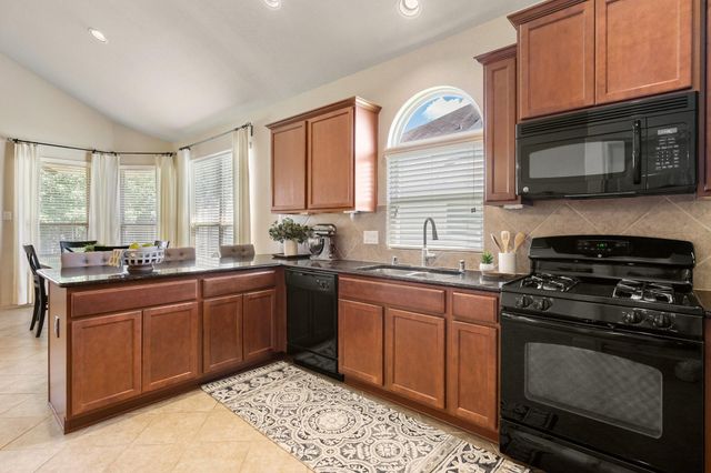25315 Saddlebrook Ranch Drive, Tomball, TX 77375