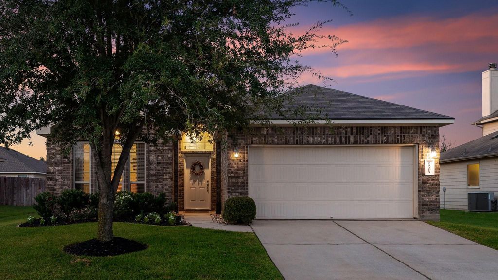 25315 Saddlebrook Ranch Drive, Tomball, TX 77375
