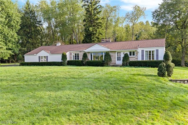 806 E Warner Road, Akron, OH 44319