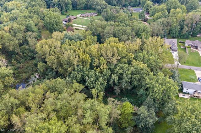 806 E Warner Road, Akron, OH 44319