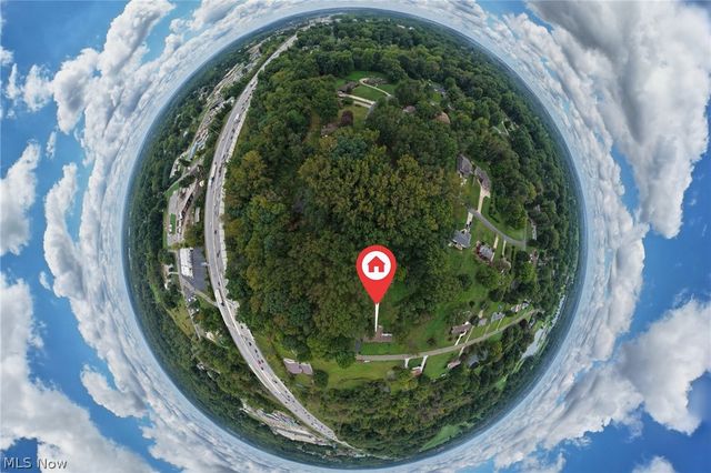 806 E Warner Road, Akron, OH 44319