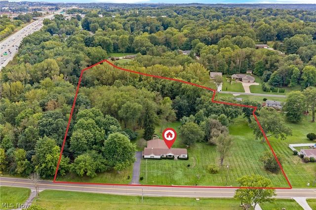 806 E Warner Road, Akron, OH 44319