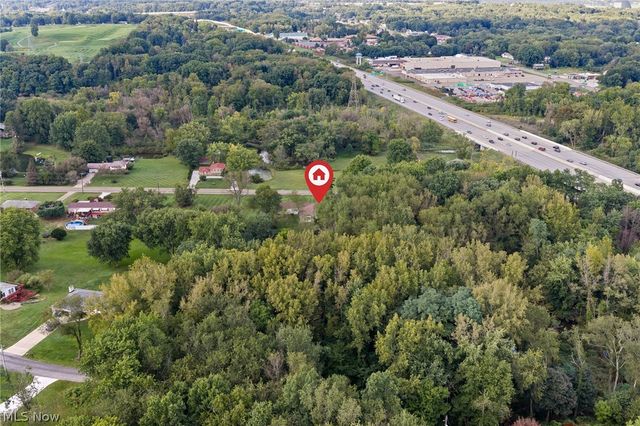 806 E Warner Road, Akron, OH 44319