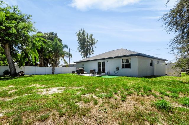 124 PIERCE STREET, Lake Wales, FL 33859