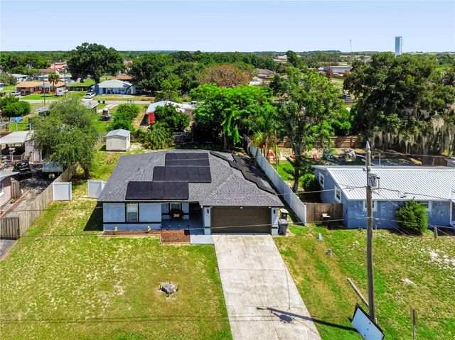 124 PIERCE STREET, Lake Wales, FL 33859