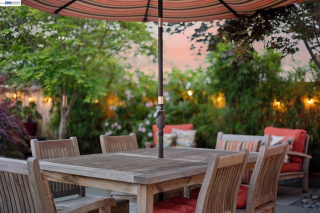 905 Del Mar Ave, Alameda, CA 94501