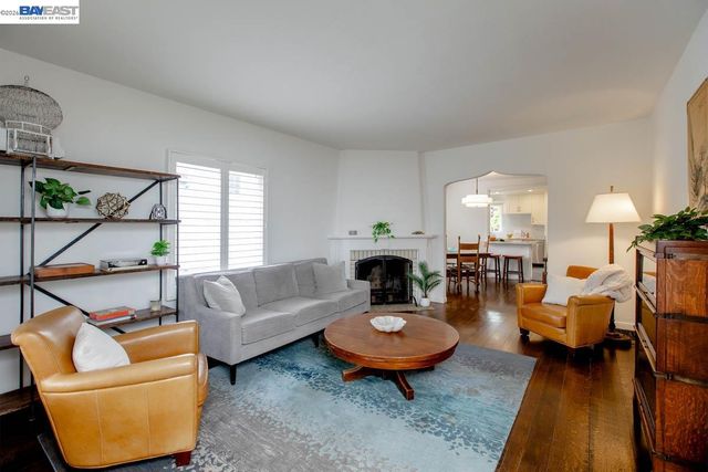 905 Del Mar Ave, Alameda, CA 94501
