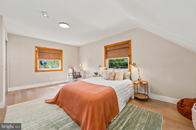 401 WOODLAND AVE, Cherry Hill, NJ 08002