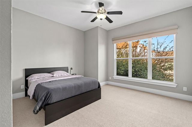 1605 Knox Street B, Houston, TX 77007